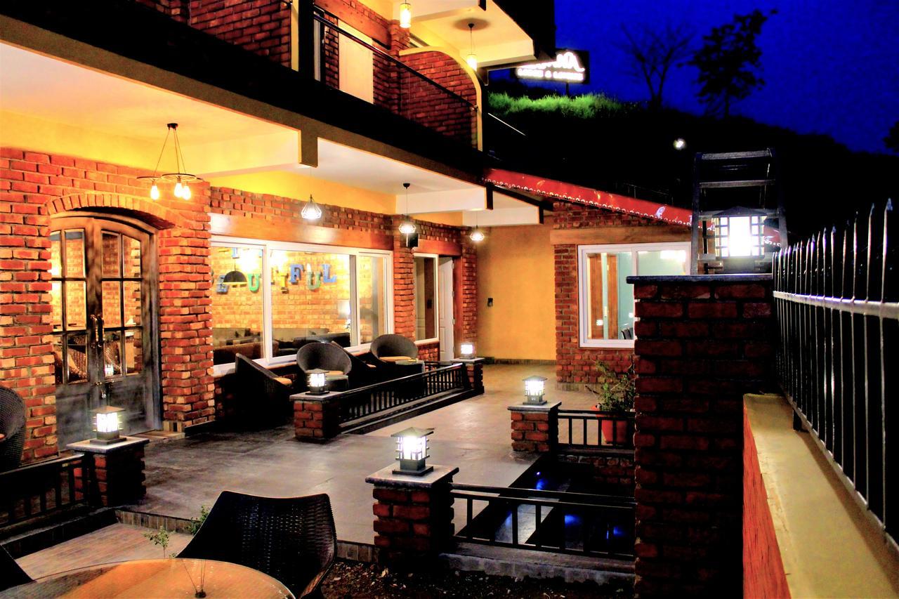 Nirvana Lodge And Lounge Mussoorie Exterior foto