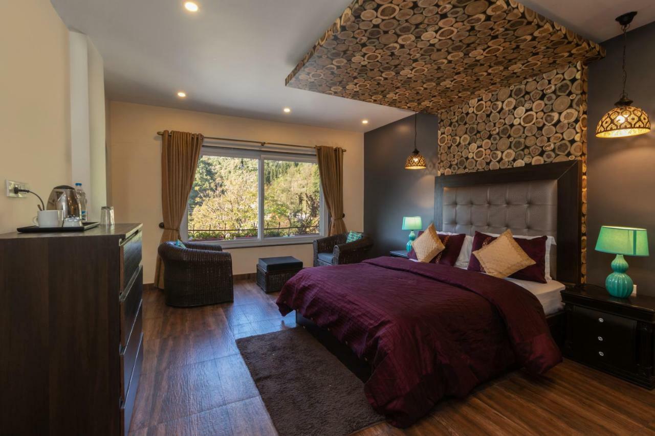 Nirvana Lodge And Lounge Mussoorie Exterior foto